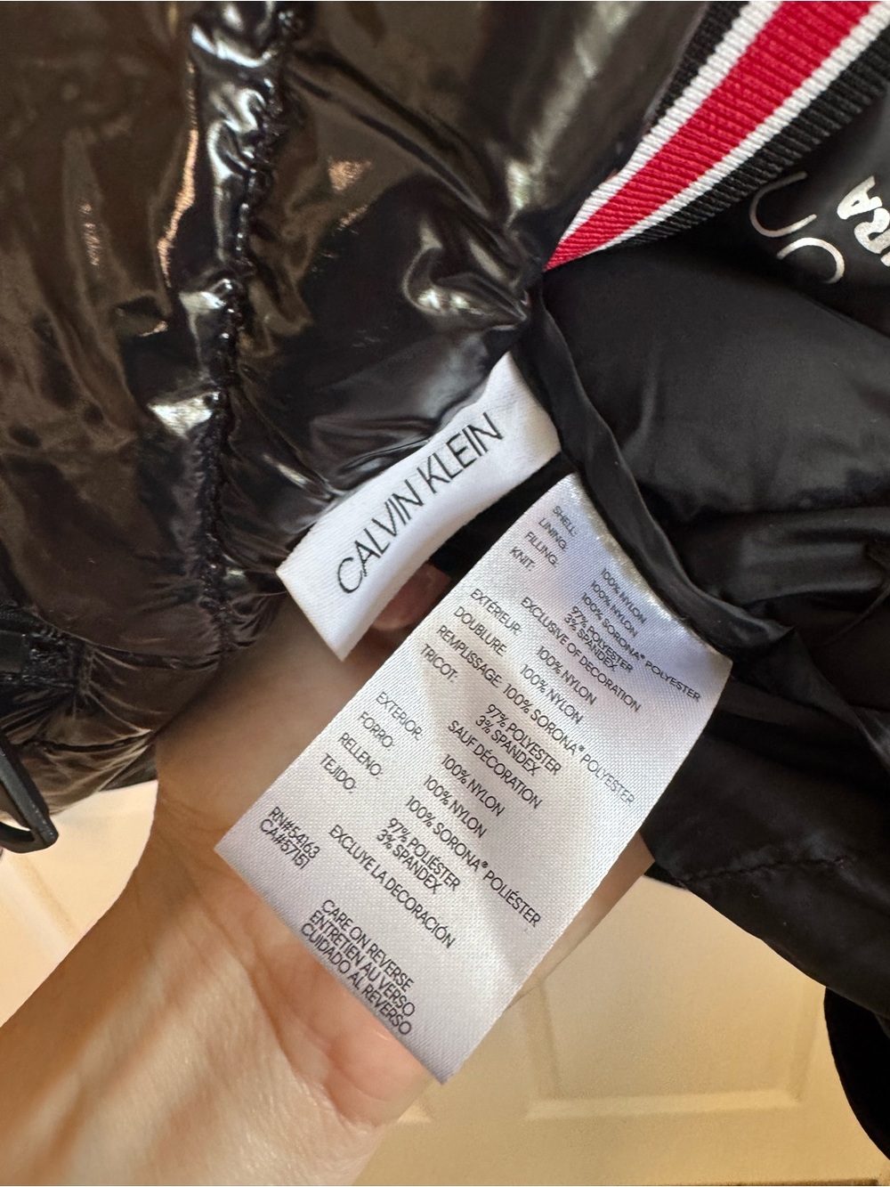 Men’s Black Calvin Klein Nylon Shiny Puffer Jacket - Picture 4 of 4
